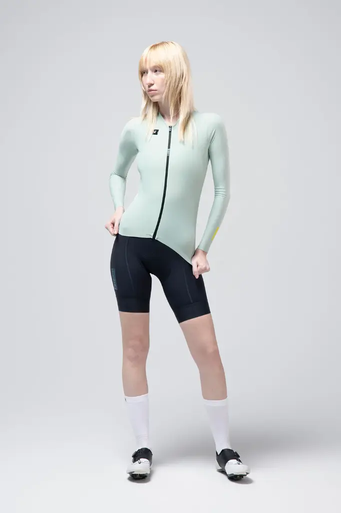 long-sleeve-jersey-avalon-women-halcyon-01.webp
