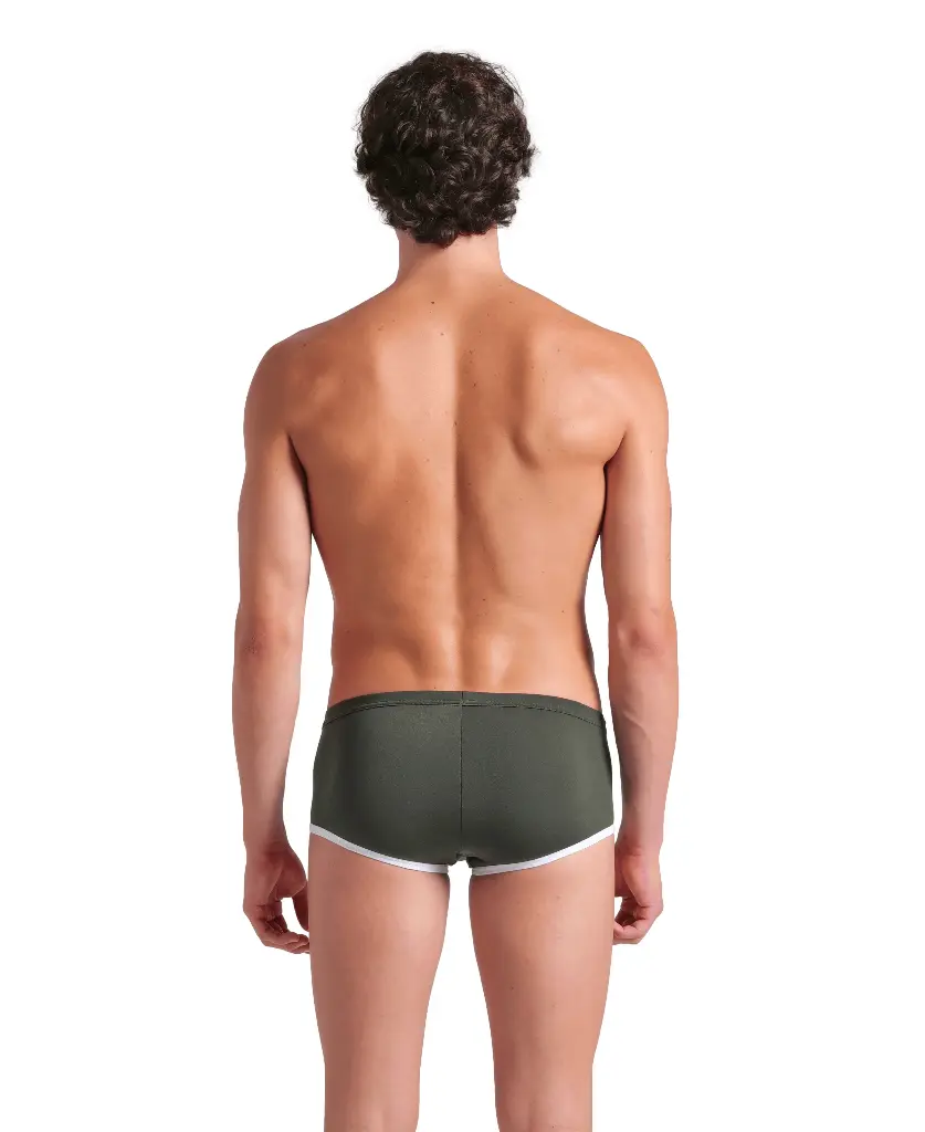 008549-611-MEN_SARENAONELOWWAISTSHORTBIGLOGO-002.127eb658.webp