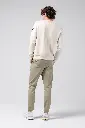 PANTALON-LARGO-JOGGER-DRIFTER-MEN-COVERT-GREEN-6.webp