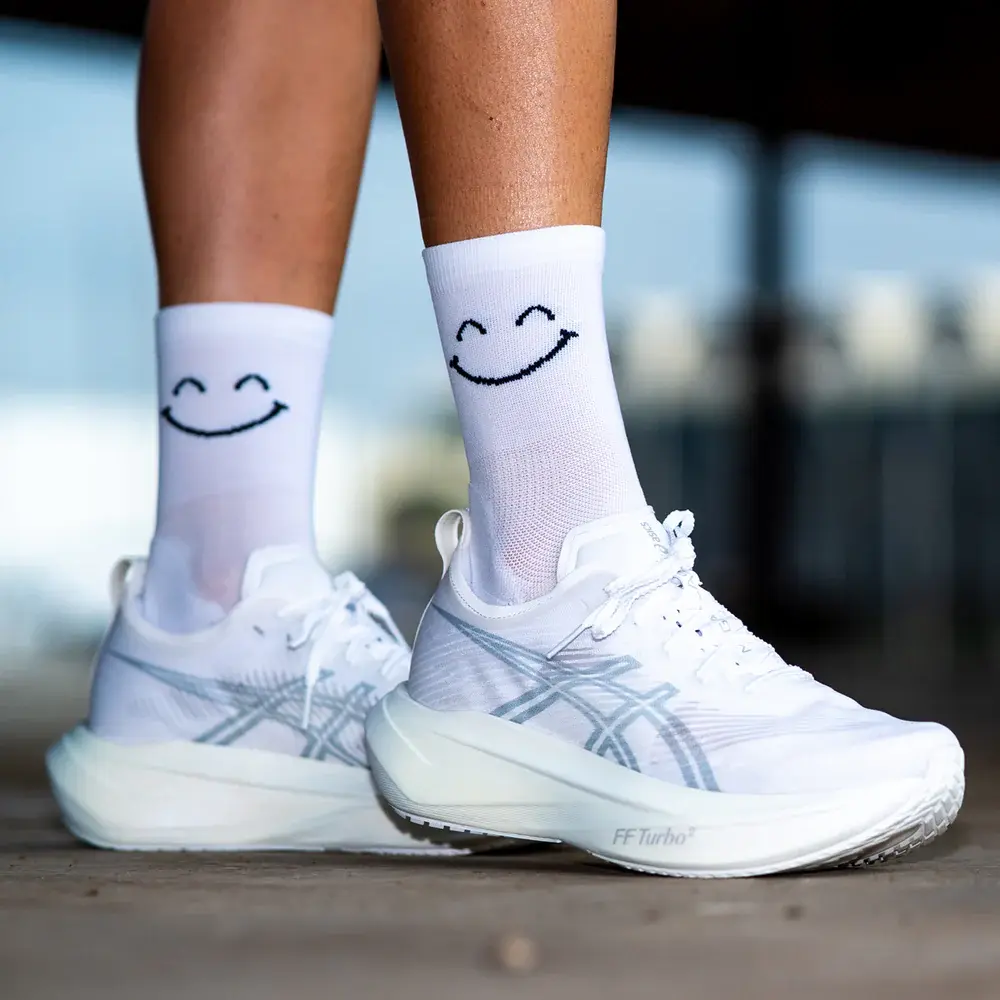 Happy-mode-white-3.webp